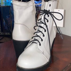 Brand new combat heels
